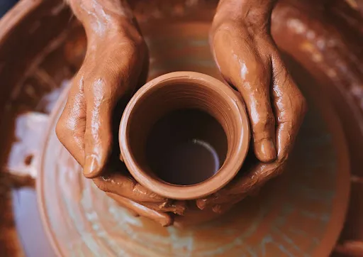 Traditional Jaipur Blue Pottery Craft